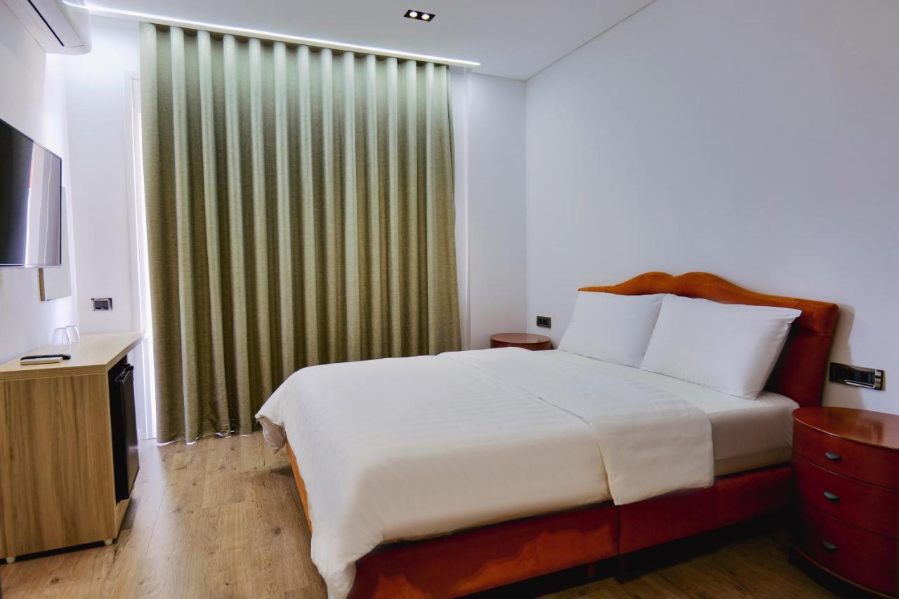 Asi Rooftop Hotel Sarande Exterior photo