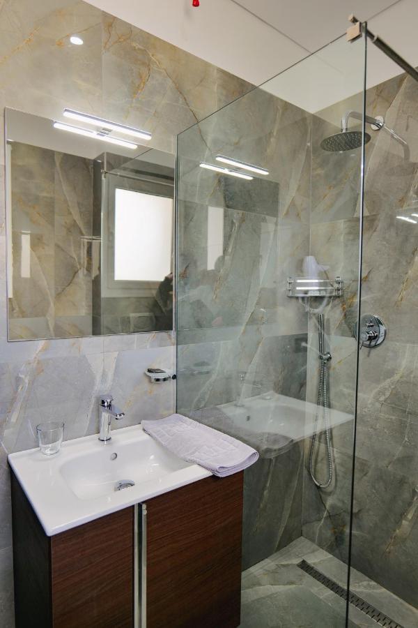 Asi Rooftop Hotel Sarande Exterior photo