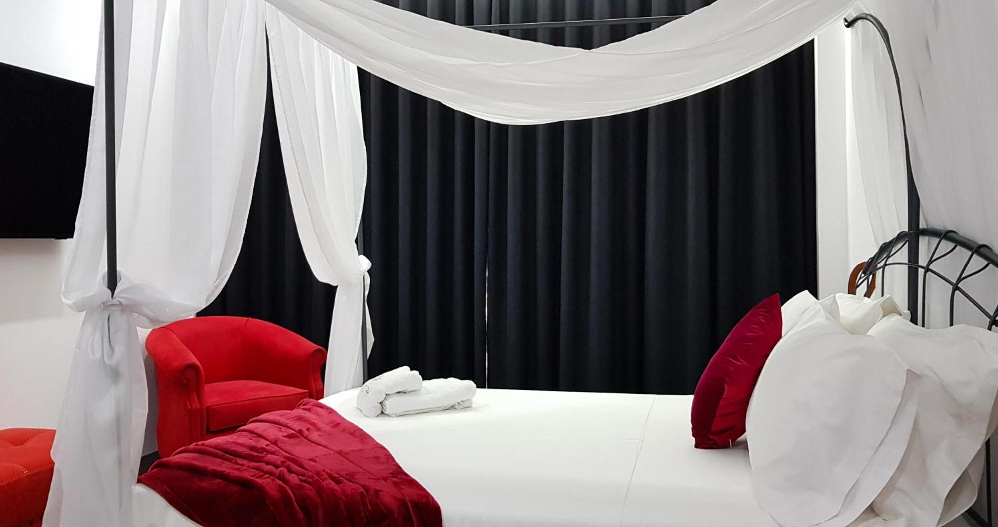 Asi Rooftop Hotel Sarande Room photo
