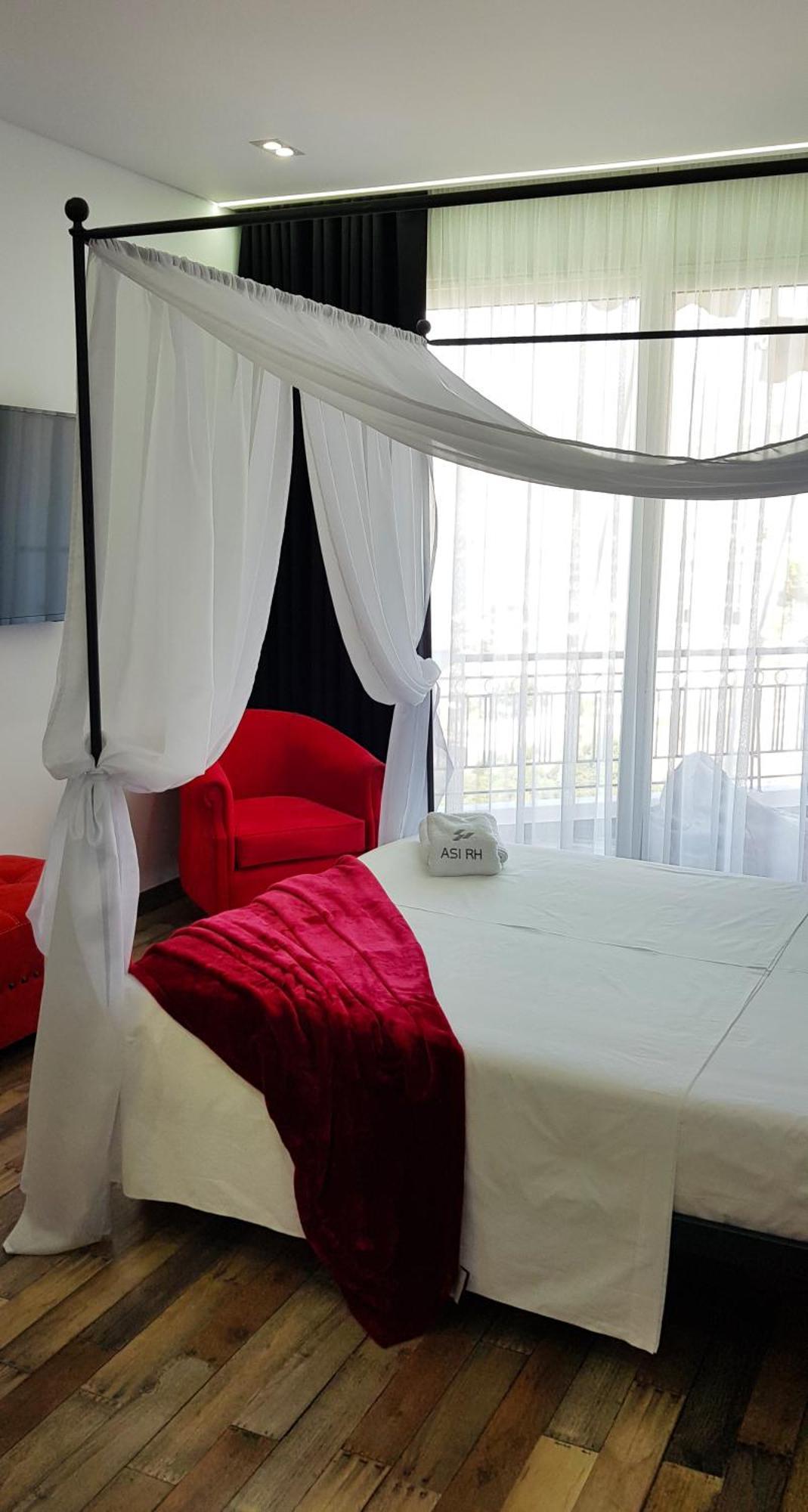 Asi Rooftop Hotel Sarande Room photo
